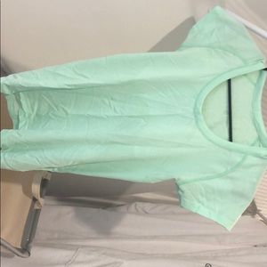Lululemon swiftly shirt